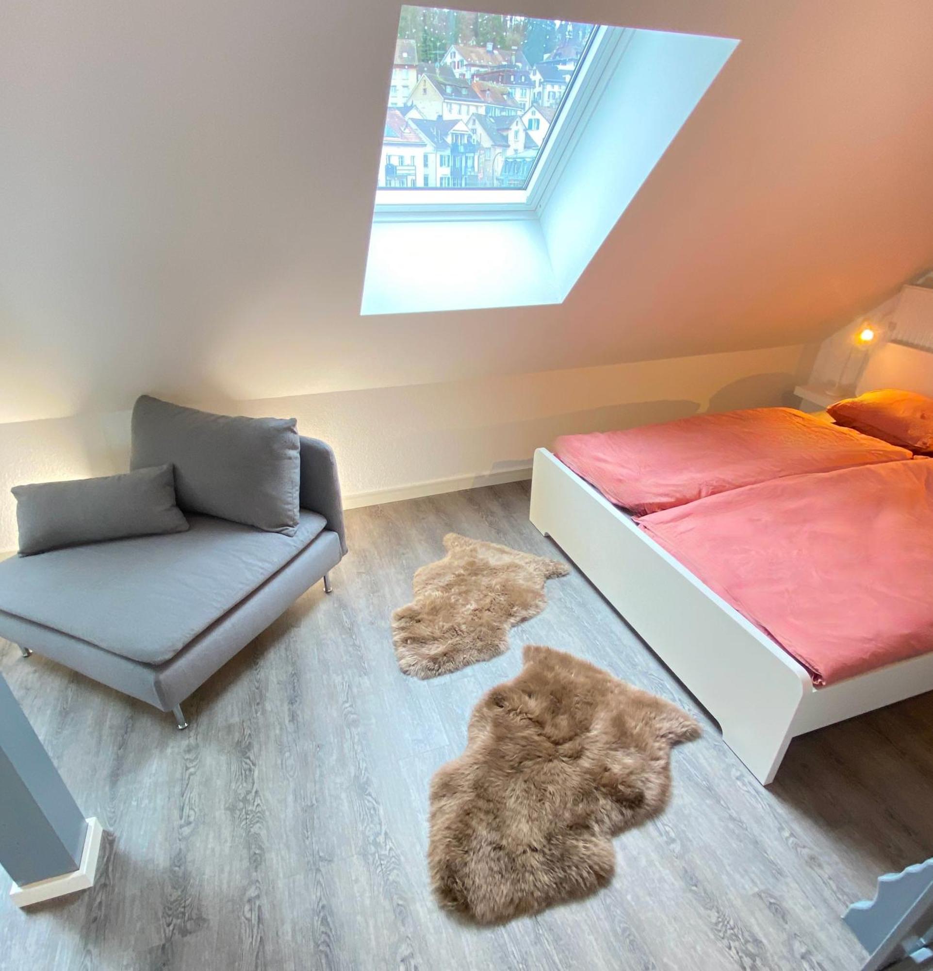 Ruhige, Neue Dachwohnung An Altstadt, Naehe Messe 세인트갈렌 외부 사진